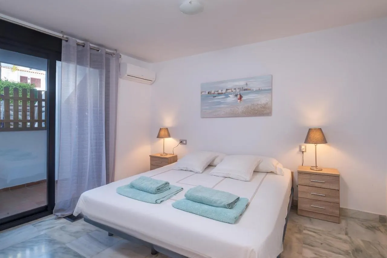 אסטפונה Casa Luna Beach 0*,